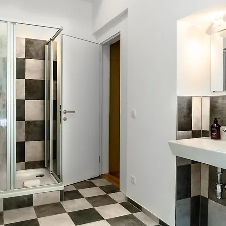 Apartamento Neu Schwerzenbach 